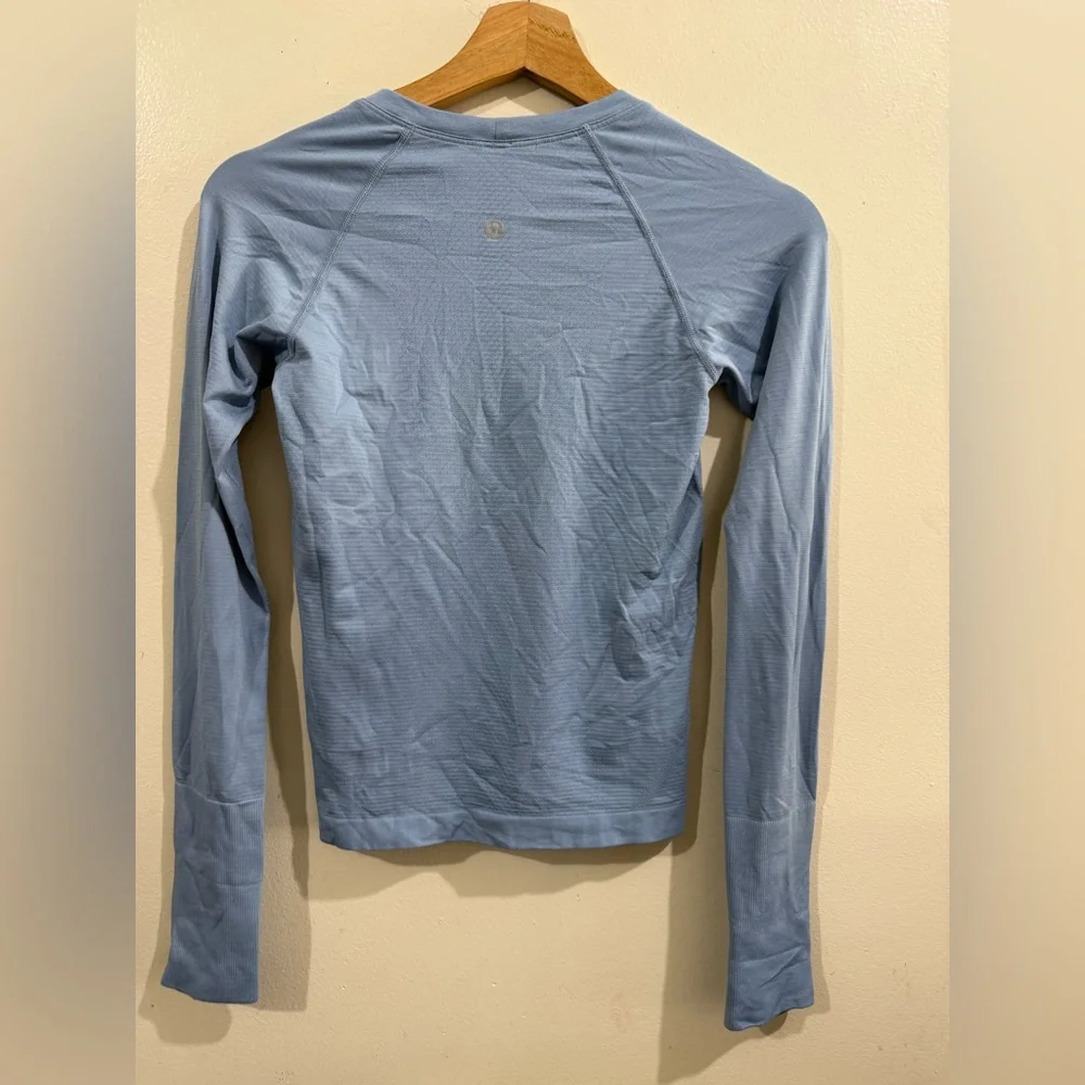 lululemon athletica Sky Blue Long Sleeve Crew